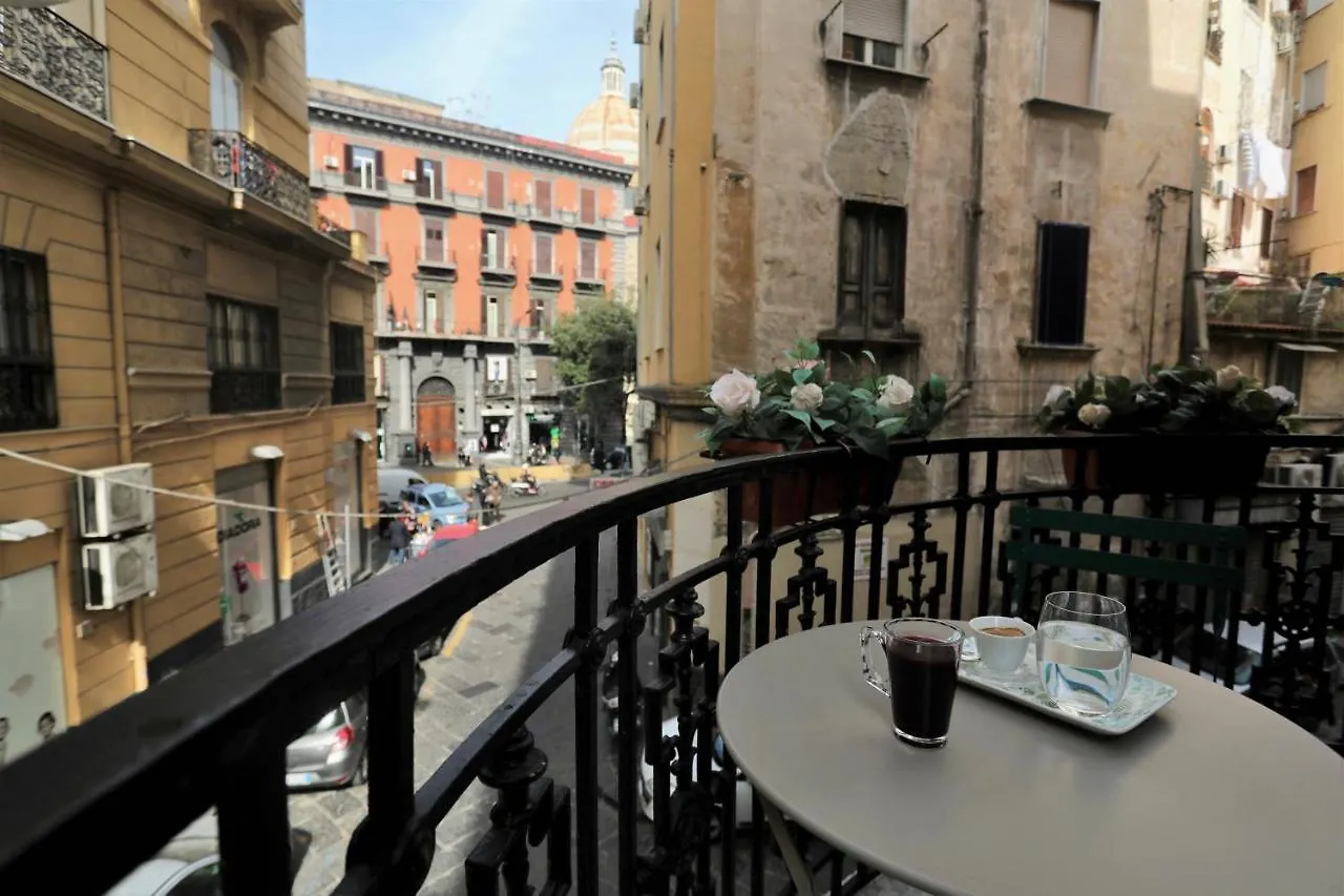 Macchiato Suites Boutique Guest House Νάπολη
