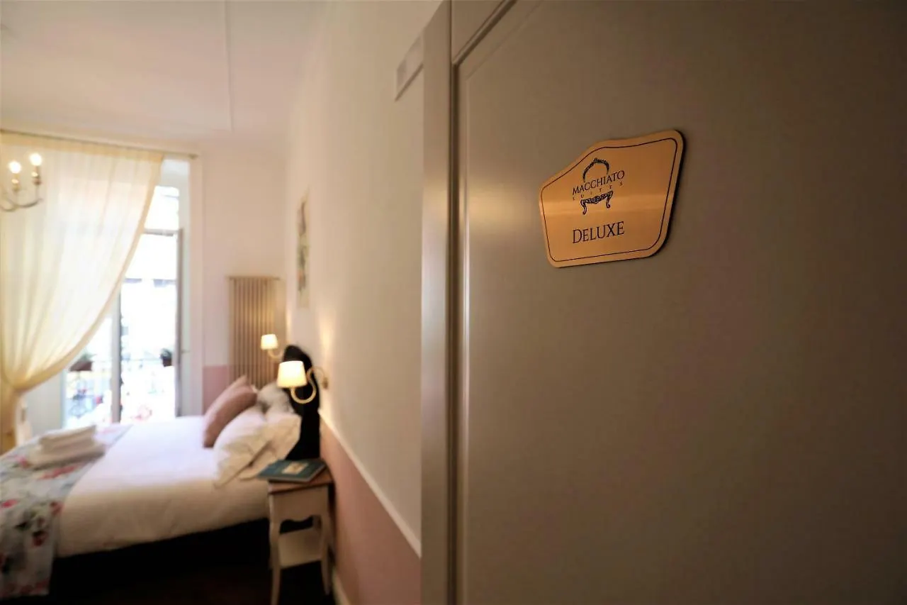 Macchiato Suites Boutique Guest House Νάπολη Bed and Breakfast