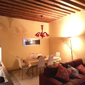 https://ca-delle-maschere.hotelinveneto.com